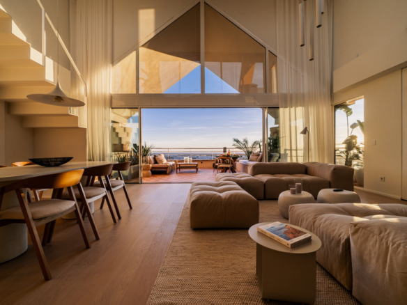 Duplex penthouse in Nueva Andalucía