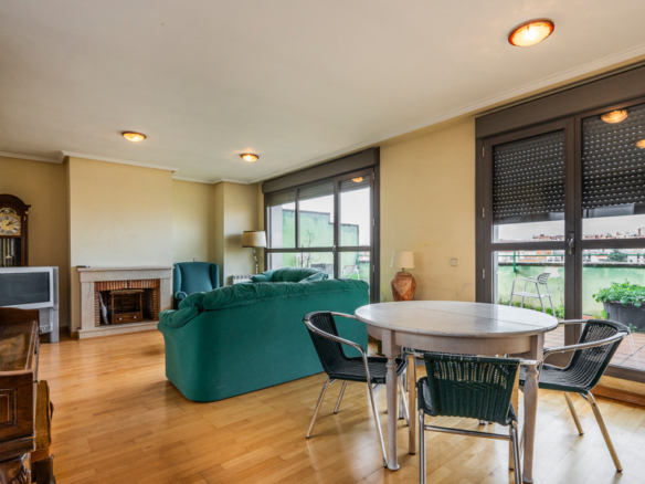 Penthouse in Guindalera