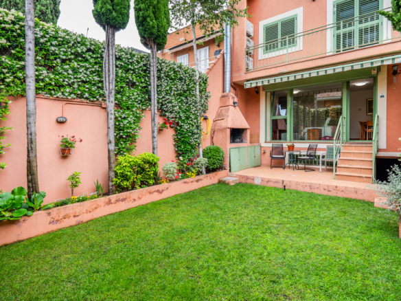 Semi-detached house in Palomas