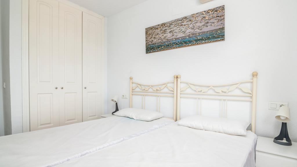 Townhouse-in-Manilva-17