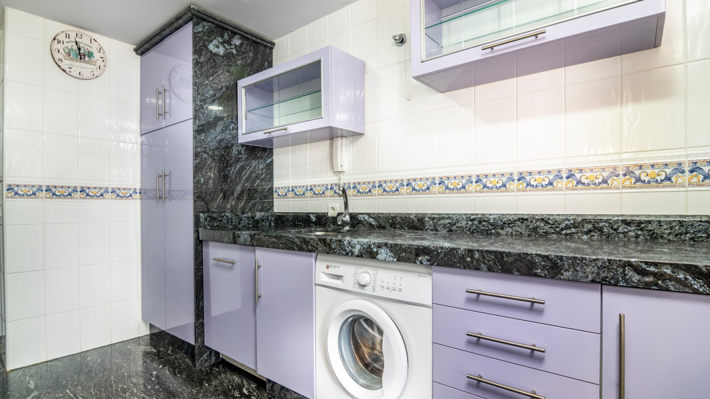 Townhouse-in-Manilva-31