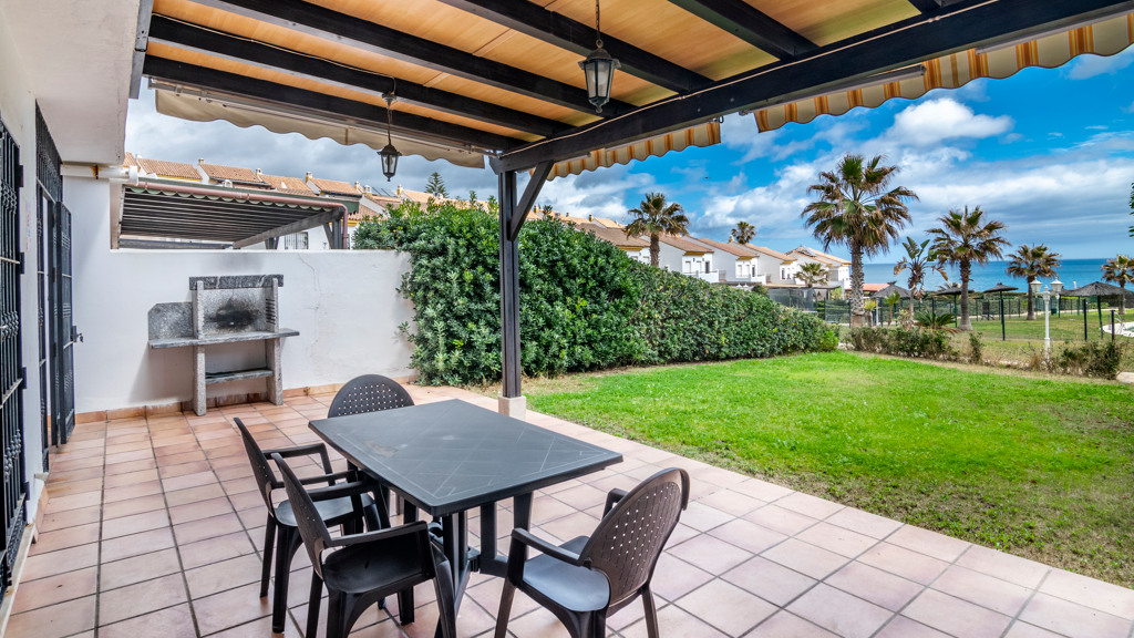Townhouse-in-Manilva-42