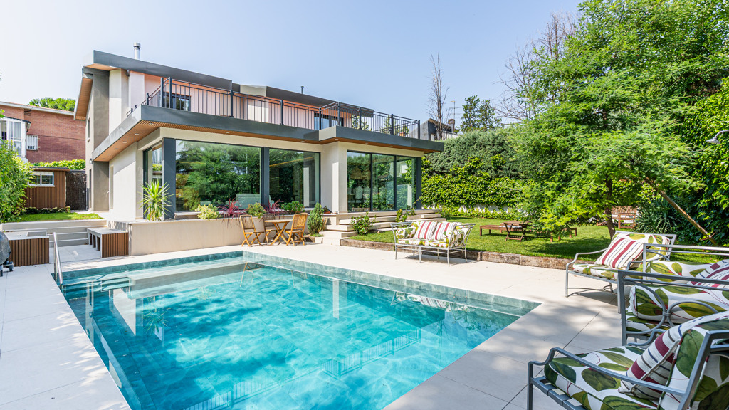 Villa-in-Majadahonda-36