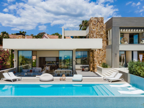 Villa in Nueva Andalucía