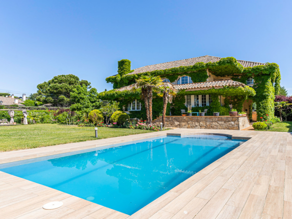 Villa in Villafranca del Castillo